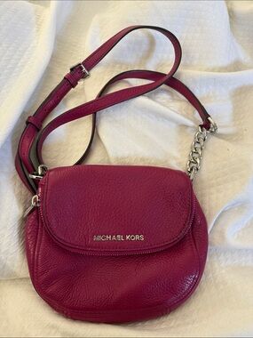 Michael Kors Fuchsia Leather Crossbody Bag with Silver Hardware. Like New!